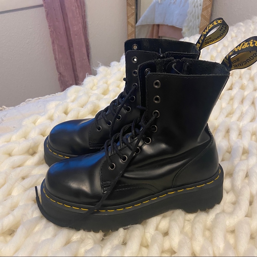 Dr. Marten Jadon Size 8
